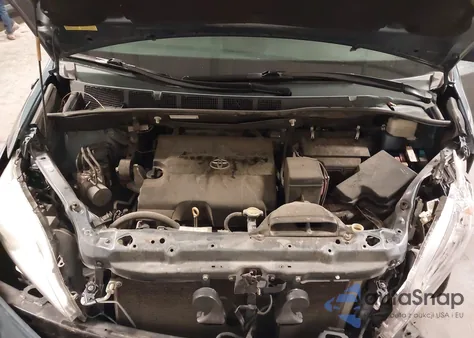 2014 Toyota Sienna Xle V6 8 Passenger from USA, damaged, VIN 5TDYK3DC4ES441993